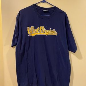 Mens vintage Xl West Virginia college shirt